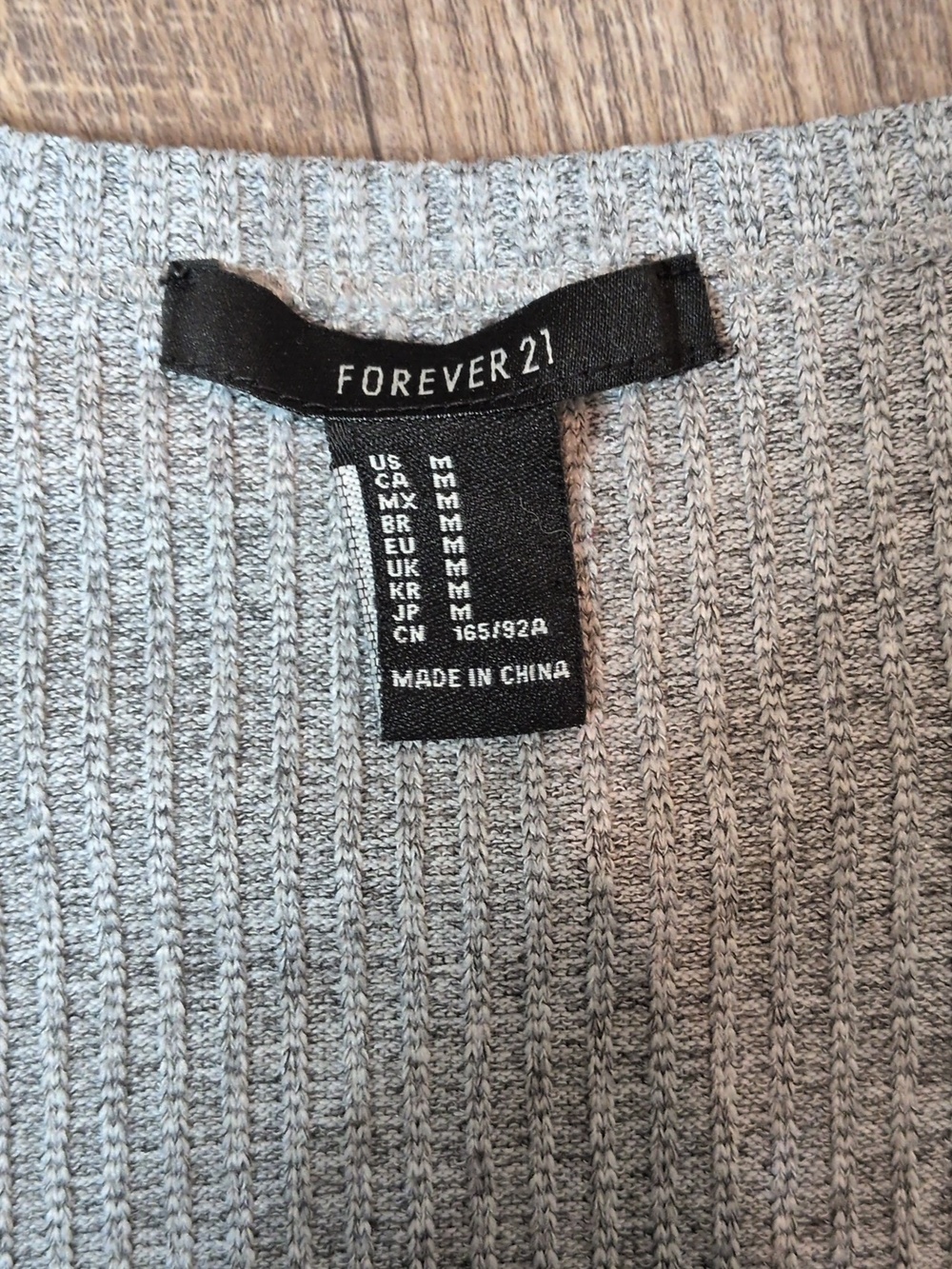 Forever 21 Ribbed Crop Top - Picture 3 of 4